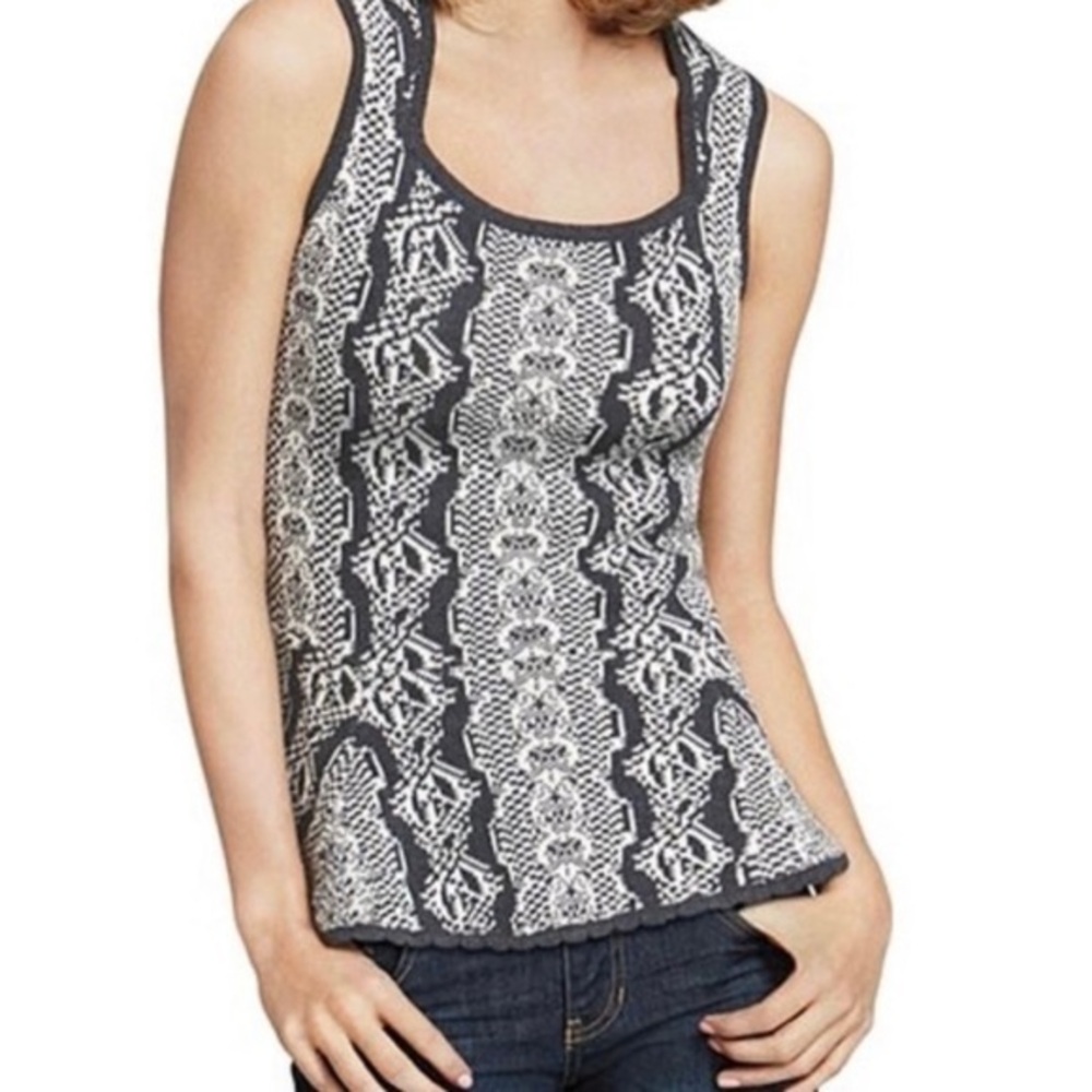 CABI Women’s Size XS Gray Lace Print Peplum Knit Top